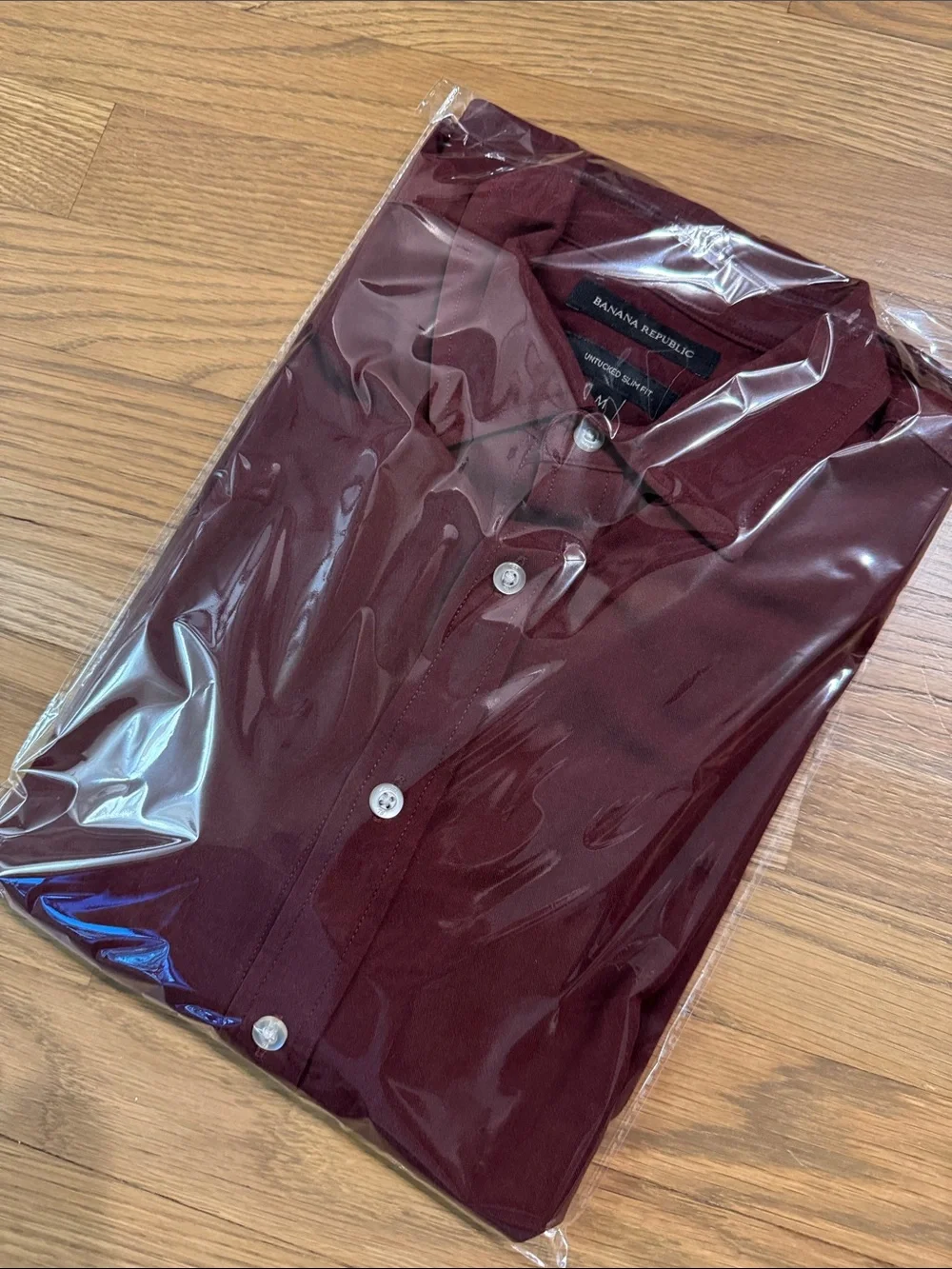 Banana Republic versatile burgundy